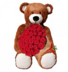 Urso Grande e Buque de 100 Rosas